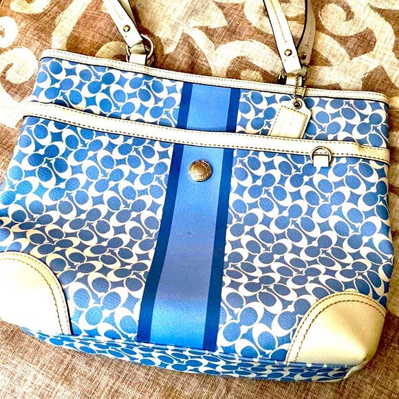 Blue and white Coach bag - Picture 1 of 11